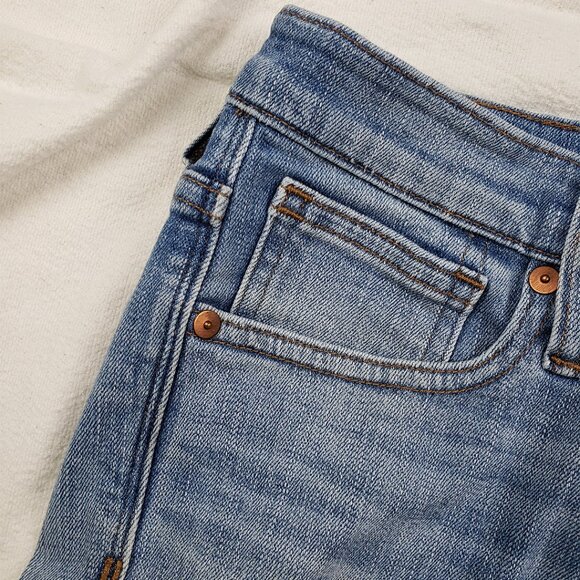 Madewell 9" High-Rise Skinny Jeans: Destructed-Hem Edition Size 26 Distressed - Picture 8 of 16